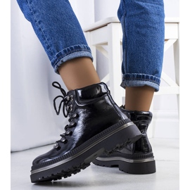 Botas Grosio charol negro 2