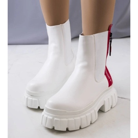Botas blancas de charol de Casta blanco 1