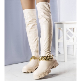 Botas beige de suela alta de Zarate. 1