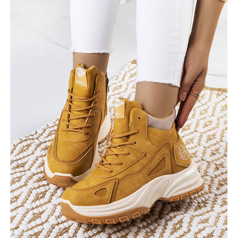 Botas camel con aislamiento LCJ-22-44-1354L Lee Cooper marrón 1