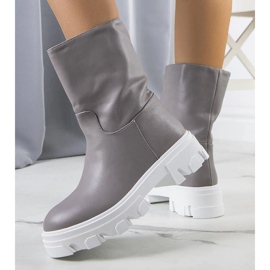 Botas aislantes grises Nasidi 2