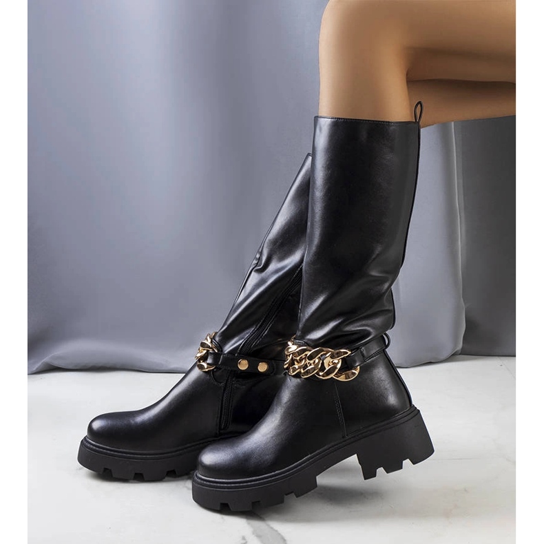 Botas negras con aislamiento de Cortino negro 1 Botas negras con aislamiento de Cortino negro 1