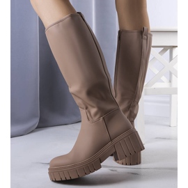Botas con aislamiento marrones de Salda beige 2