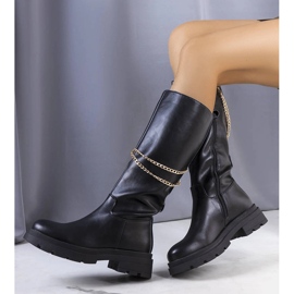 Botas negras con aislamiento y cadena Moruz negro 1 Botas negras con aislamiento y cadena Moruz negro 1