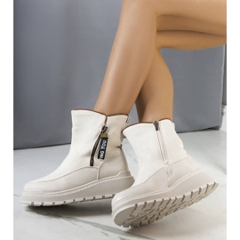 BM Botas con aislamiento beige en la plataforma Niklas 1