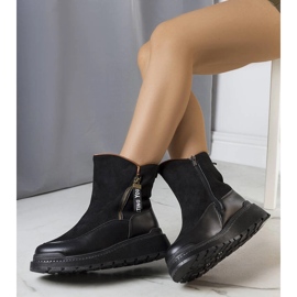 Botas negras con aislamiento en la plataforma Niklas negro 1