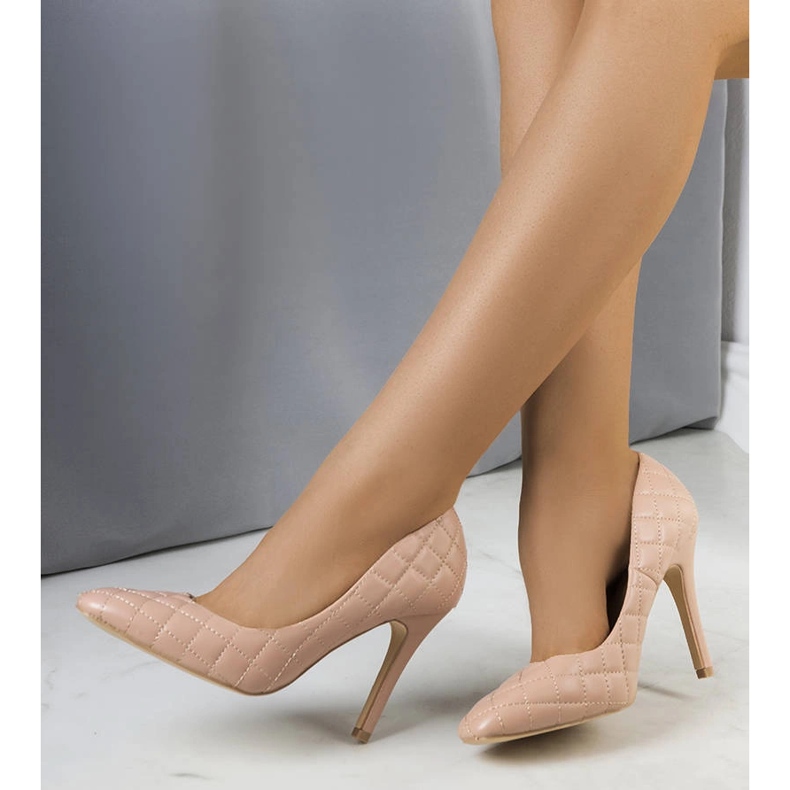 Tacones pespunteados Nadelia beige 1