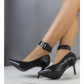 Tacones metalizados negros de Janin 2
