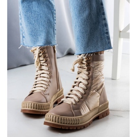 Botas con aislamiento beige de Hamina 1 Botas con aislamiento beige de Hamina 1