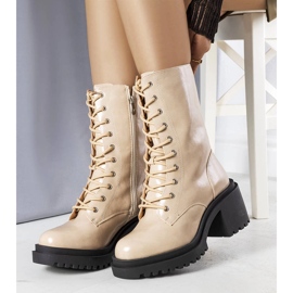 Botas de tacón alto con aislamiento beige de Verno 1