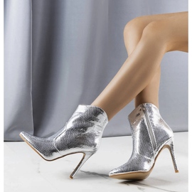 Botas tacón Bristol plata brillo 1