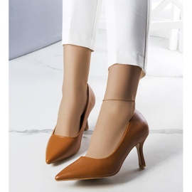 BM Zapatos marrones de tacón bajo de Jayda marrón 1 BM Zapatos marrones de tacón bajo de Jayda marrón 1