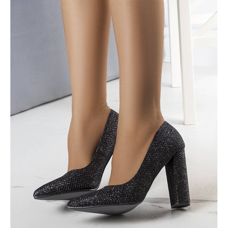 BM Zapatos de tacón brocado negros de Belle 1