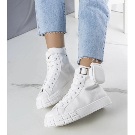 Botines blancos con bolsita Willie 1
