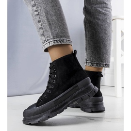 BM Zapatillas negras con plataforma de Gertrude. negro 2