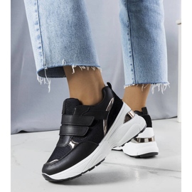 Zapatillas negras en una enorme suela Elsie negro 2