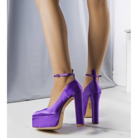 BM Zapatos de tacón violeta de Lila. 2