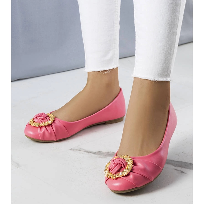 Bailarinas rosas con adornos dorados de Antoinette rosado 1 Bailarinas rosas con adornos dorados de Antoinette rosado 1