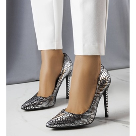 Tacones lacados plata Estelle 3