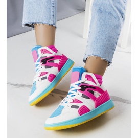 Zapatillas altas rosas de Marjorie. blanco 1
