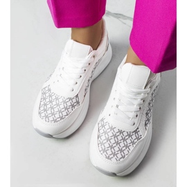 Zapatillas blancas con monograma Margie blanco 2