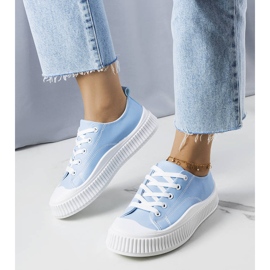 Zapatillas azules con plataforma de Parmentier 1