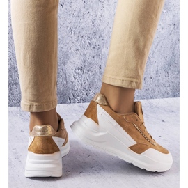 Deportivas beige de ante ecológico de Dupuis 1