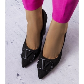 Elegantes zapatos negros de Vinceza 2