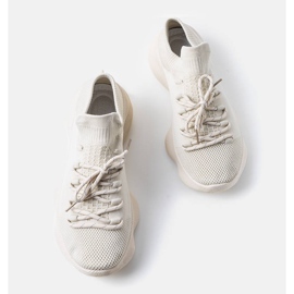 Zapatillas beige de hombre de Théberge 2