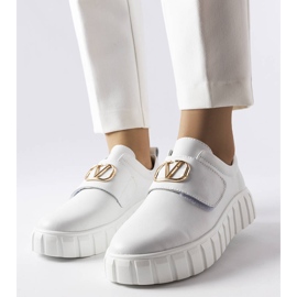 Zapatillas blancas con velcro de Vinceza blanco 2