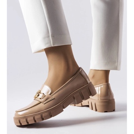 Venezia Mocasines lacados en beige de Vinceza 2 Venezia Mocasines lacados en beige de Vinceza 2