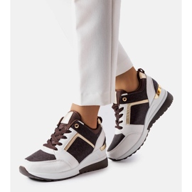 Zapatillas con cuña marrones y blancas de Desche blanco 2