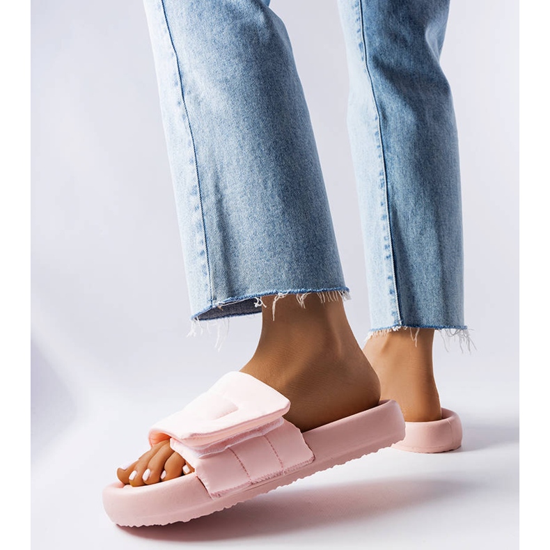 BM Pantuflas rosas con velcro de Aleron rosado 1