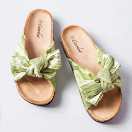 Pantuflas verdes con lazo de Duplanty 2