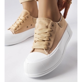 Zapatillas beige con plataforma de Josseaume 1