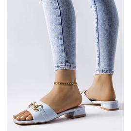 Sandalias de tacón con cadena azules de Chabot 1