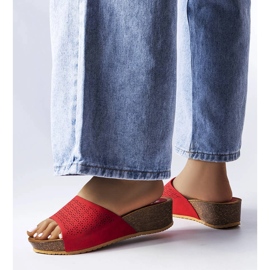 Chanclas con cuña caladas rojas de Bourque rojo 2