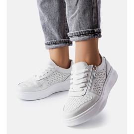 Zapatos de piel blanca decorados con una cremallera Jezzi blanco 3