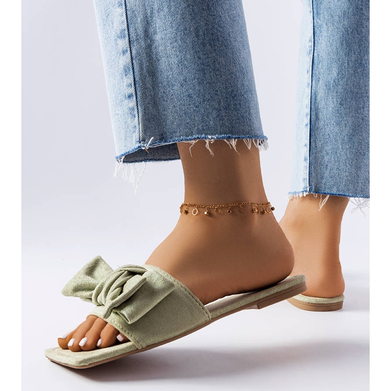 Chanclas elegantes verdes con lazo de Thériault 2