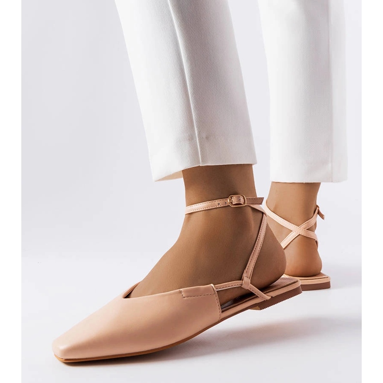 Sandalias rosa punta cerrada 1