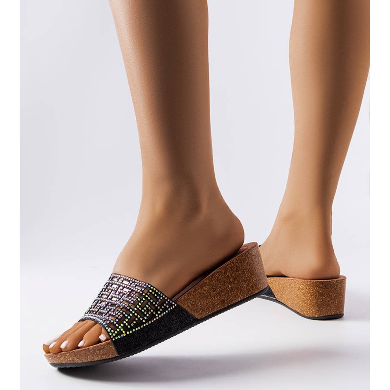 Sandalias de cuña negras de Elitha. negro 1 Sandalias de cuña negras de Elitha. negro 1