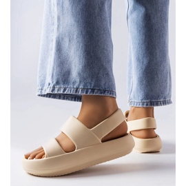 Sandalias beige de Émond 1