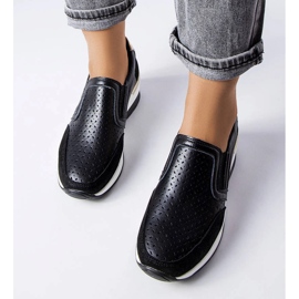 Zapatillas con cuña caladas negras de Vernon negro 2