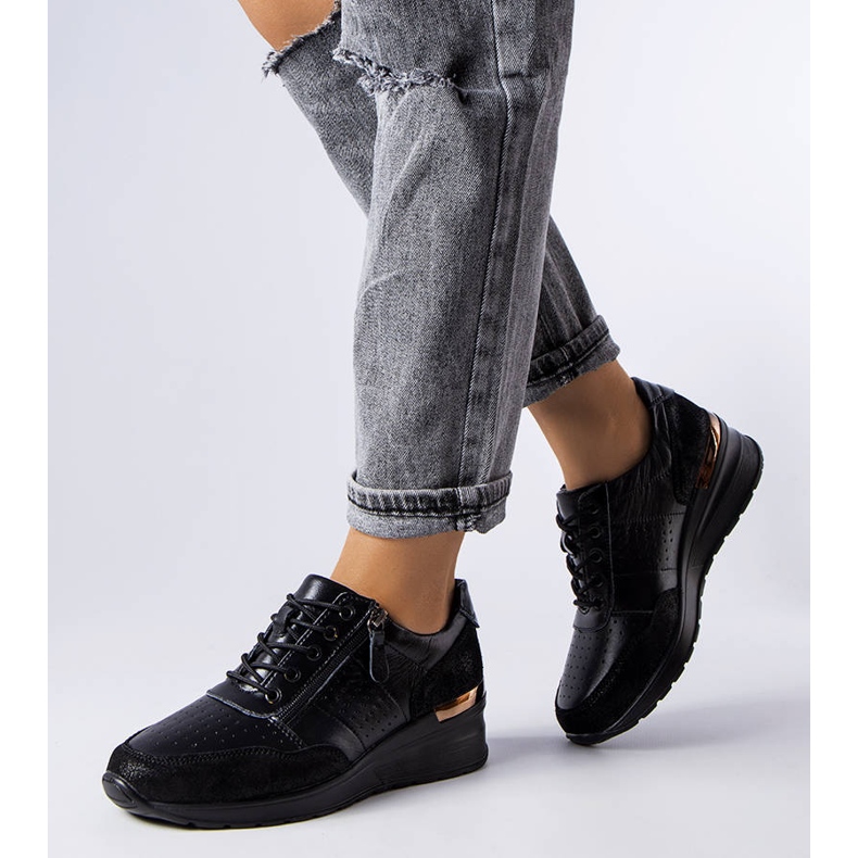 Zapato jazzar piel calado negro 1