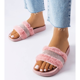 Chanclas pelo rosa con pedrería de Carrito 1