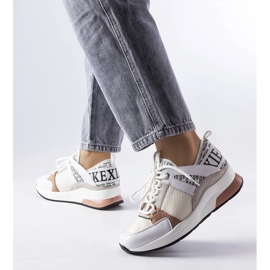 Venezia Zapatillas blancas y rosas de Vincez. blanco 1 Venezia Zapatillas blancas y rosas de Vincez. blanco 1
