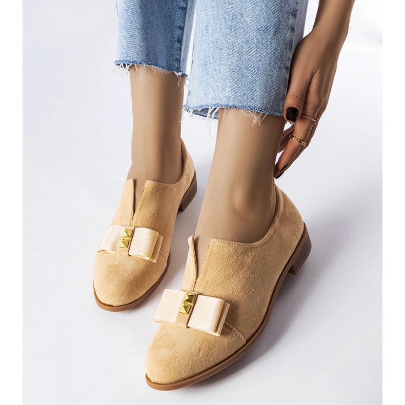 Zapatos brogue beige con lazo de Poplar 1 Zapatos brogue beige con lazo de Poplar 1