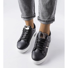 Deportivas negras decoradas con pedrería Xarles negro 2