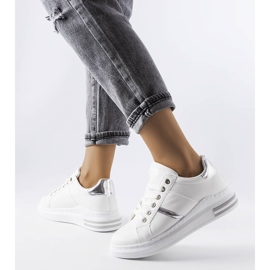 Zapatillas blancas con inserciones de Deans blanco 2