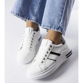 Deportivas blancas con plataforma Lanoie blanco 1
